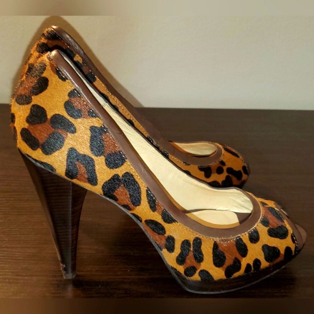MICHAEL KORS PEEP TOE HEELS | SZ 9 - Picture 2 of 5